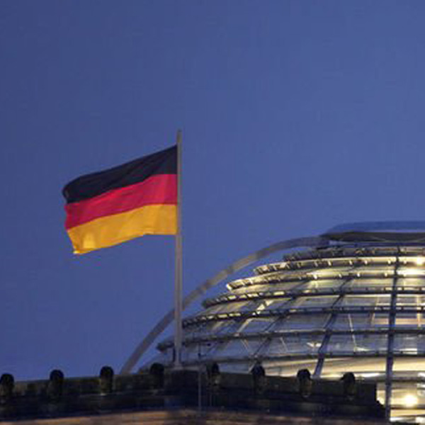Almanya'da yatırımcı anketinde pozitif beklenti